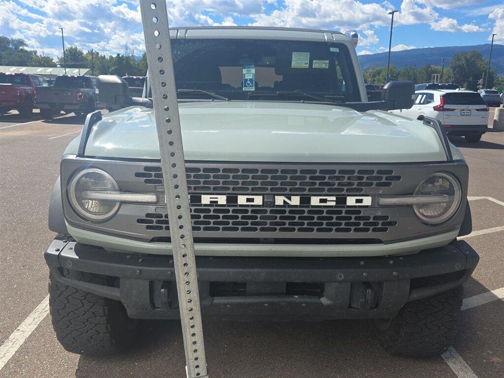 Certified Used 2022 Cactus Green / Gray Ford Badlands Advanced image 2