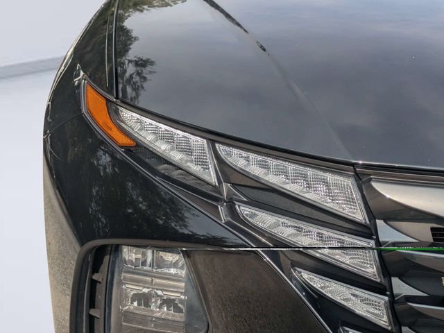 Used 2023 Black Hyundai SEL image 9