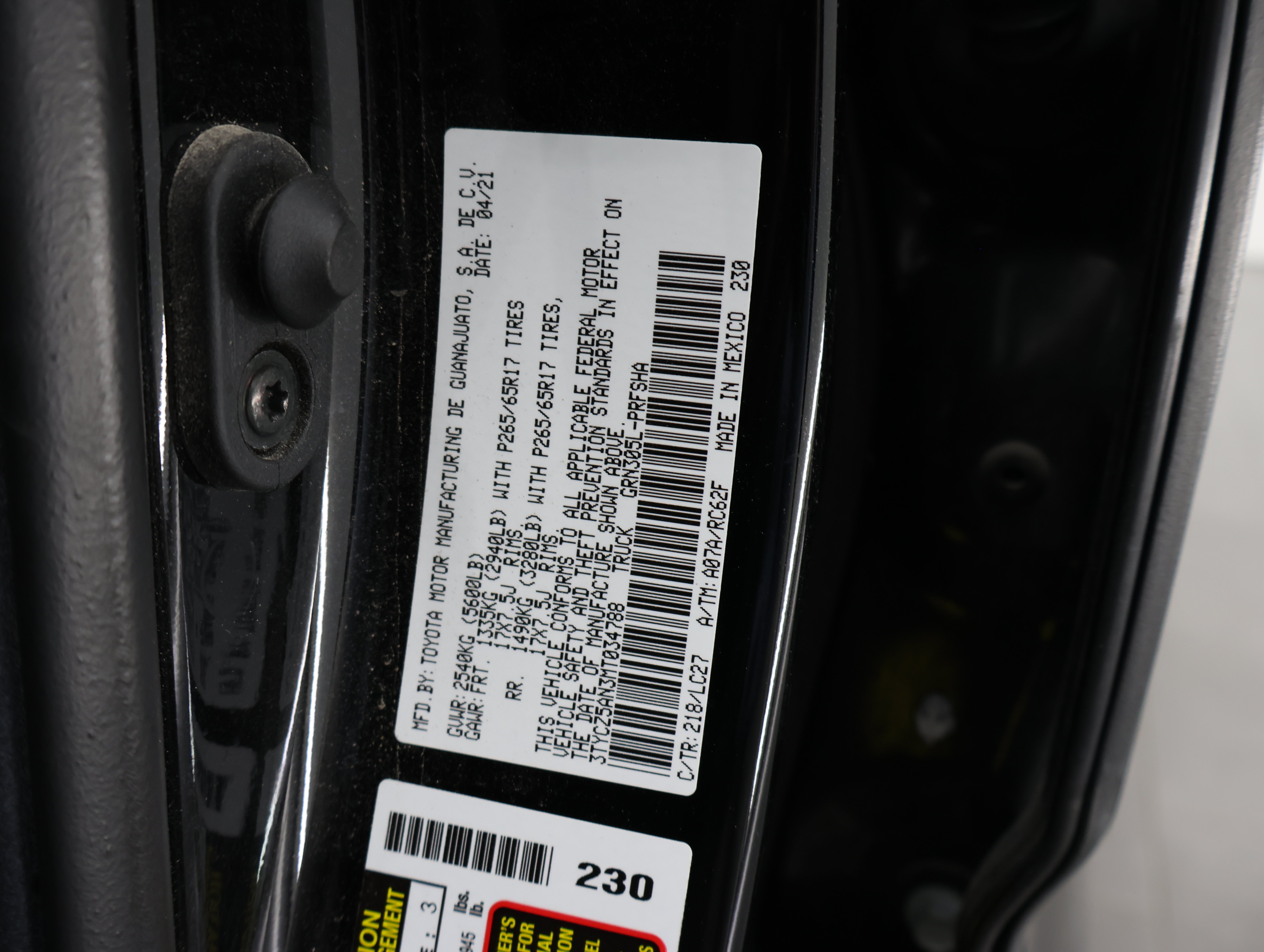 Used 2021  Toyota  image 47