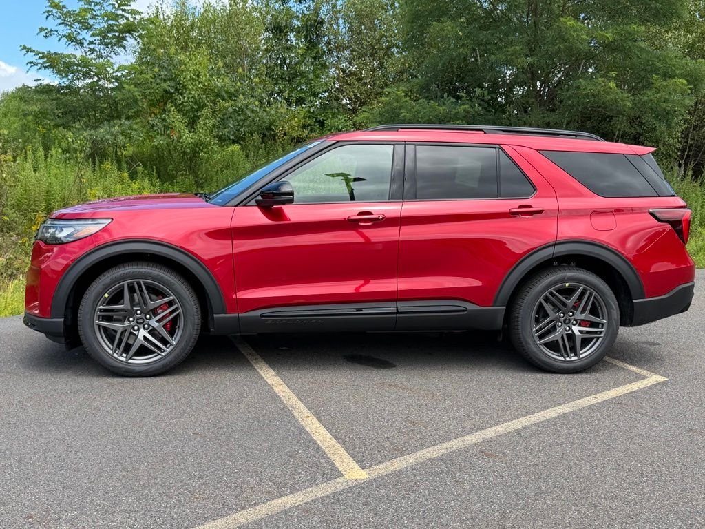 New 2026 Rapid Red Metallic Tinted Clearcoat Ford ST image 31