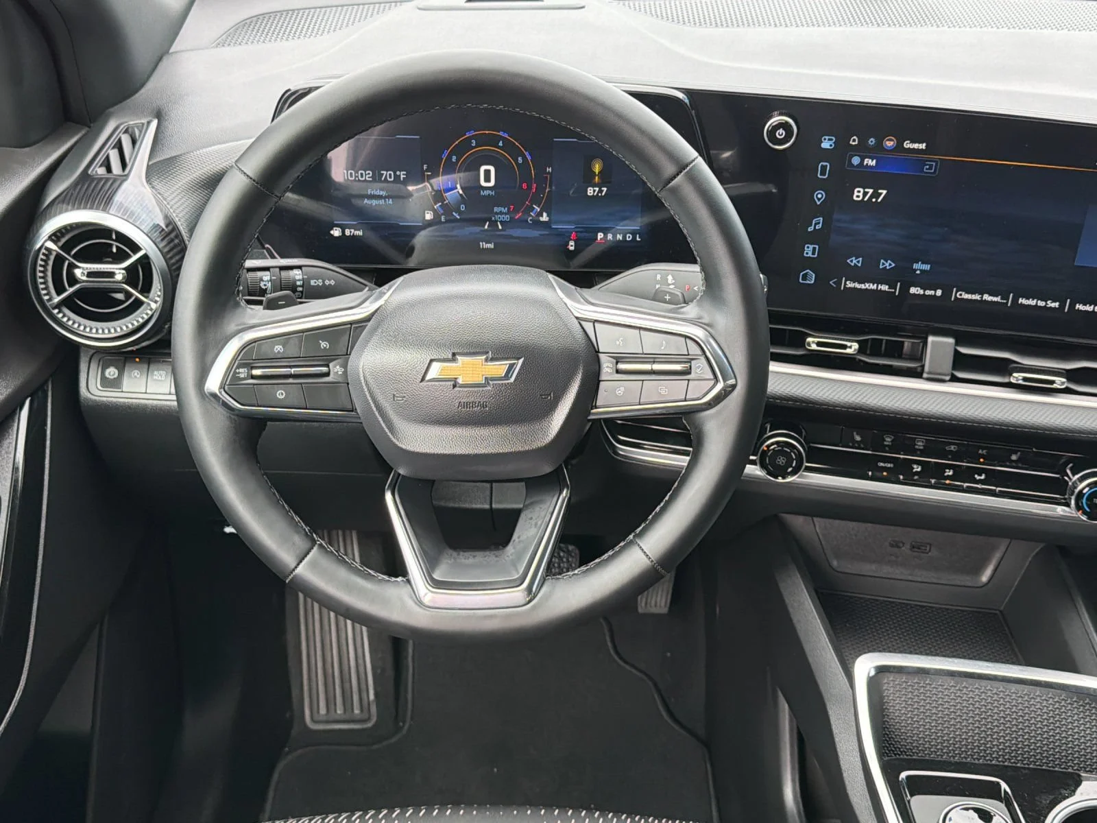 2027 Chevrolet Equinox LT - Photo 13