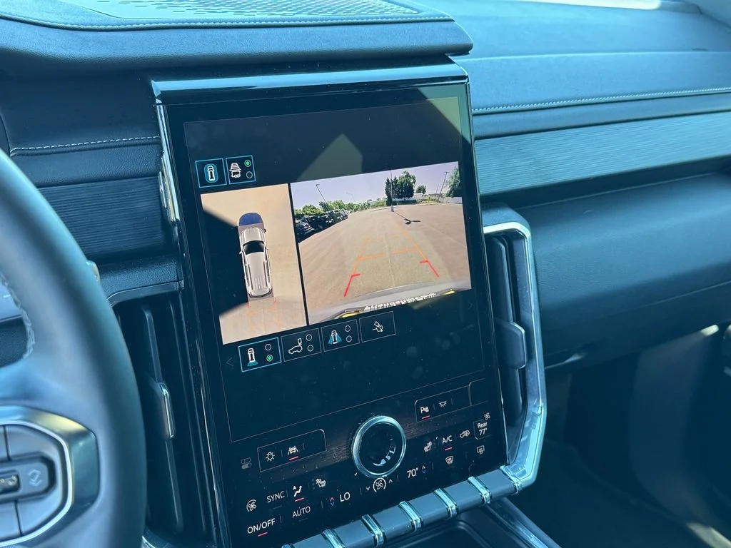 Used 2025 Silver GMC Elevation image 30