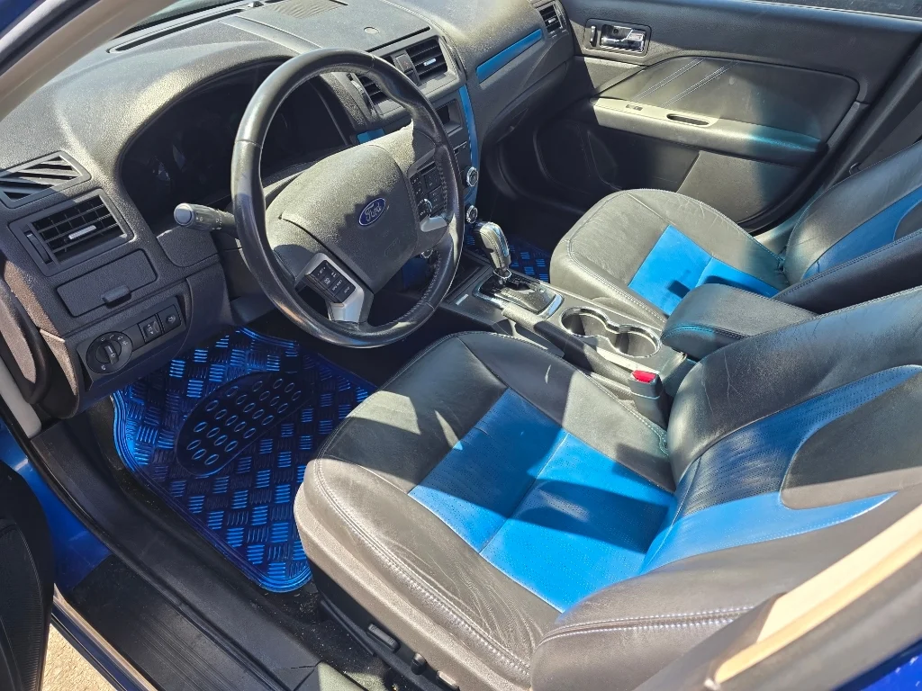 Used 2011 Blue Flame Metallic Ford SPORT image 24