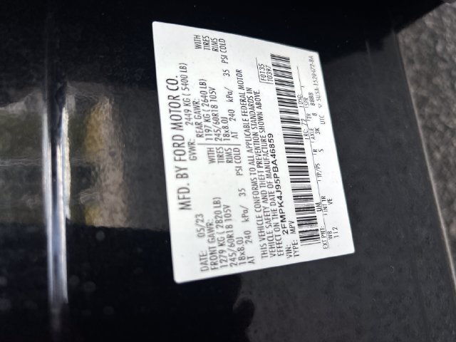 Used 2023 Black Ford SEL image 22