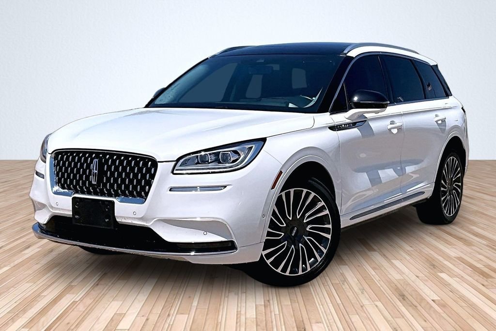 Used 2020 White Lincoln Reserve image 1