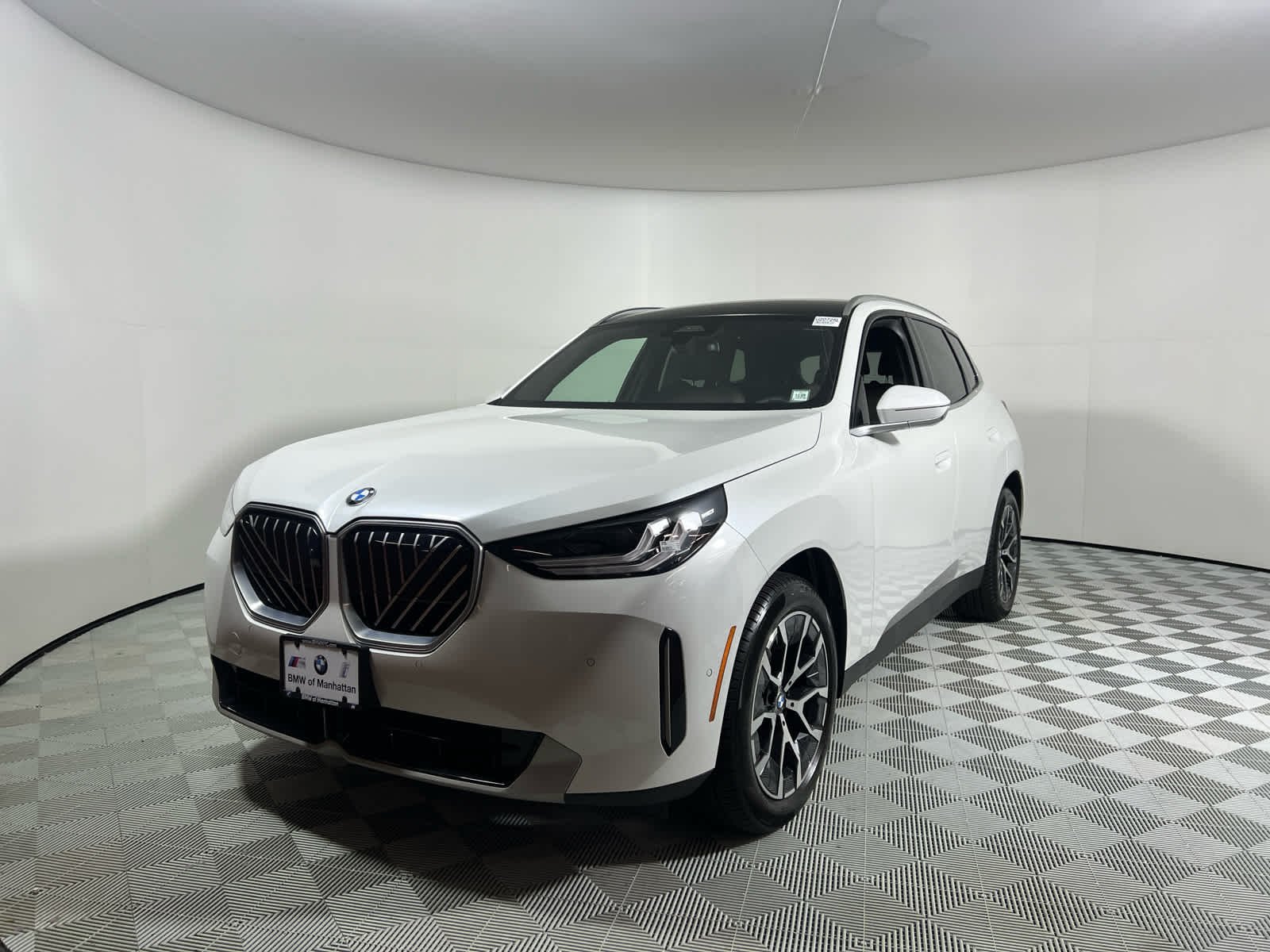 2025 BMW X3 30 XDRIVE's photo