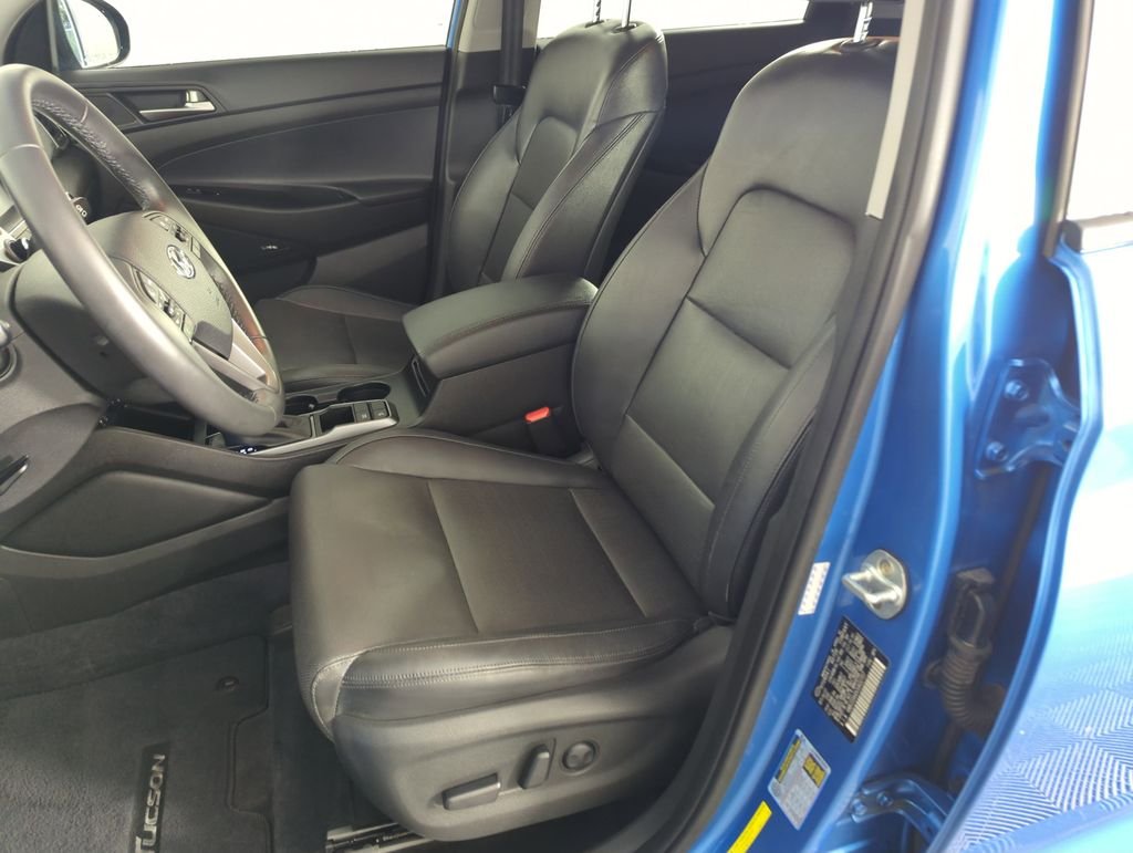 Used 2018 Blue Hyundai SEL Plus image 12