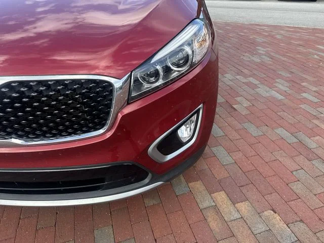 Used 2017 Red Kia EX image 24