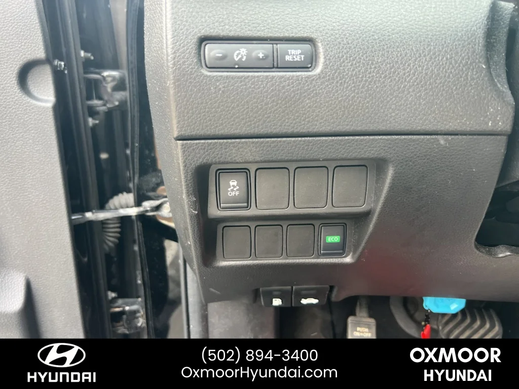 Used 2018 Magnetic Black Nissan S image 12