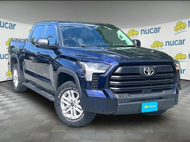 Used 2023  Toyota SR5 image 1