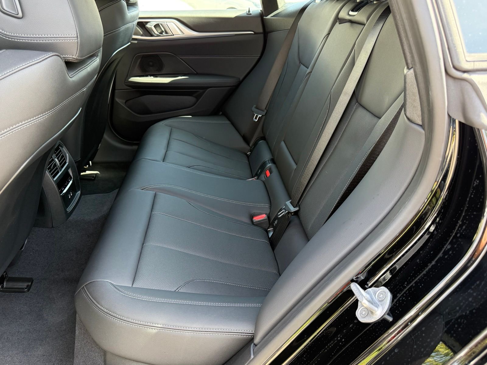 New 2026 Jet Black BMW eDrive40 image 31