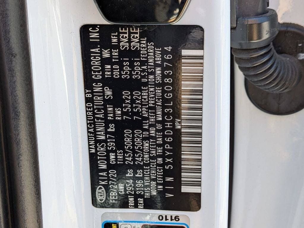 Used 2020 White Kia S image 33