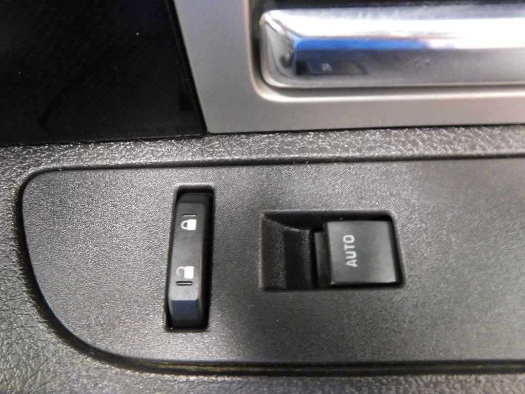 Used 2012 Ingot Silver Metallic Ford FX4 image 36