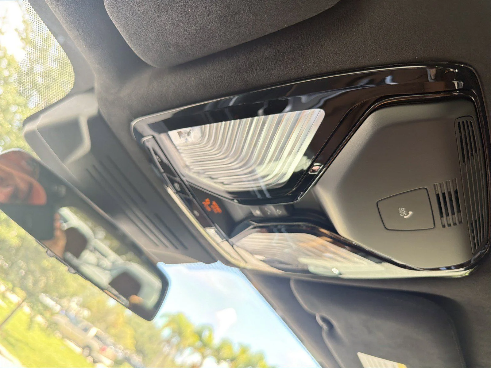 New 2027 Alpine White BMW xDrive40i image 39