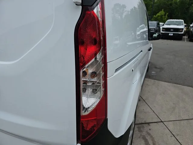 Used 2023 White Ford XL image 13