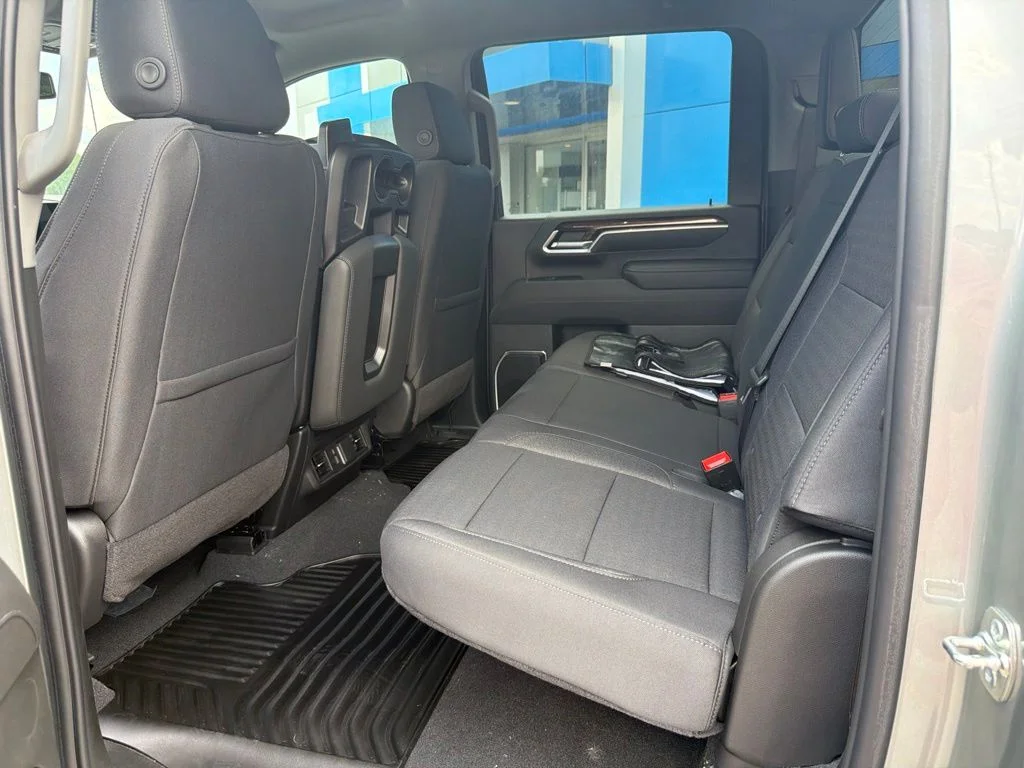 New 2026 Sterling Metallic GMC SLE image 18
