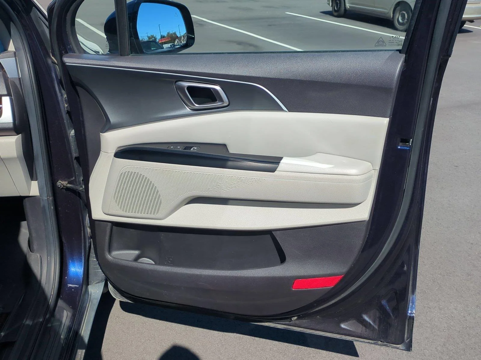 Used 2022 Deep Chroma Blue Kia LXS image 35