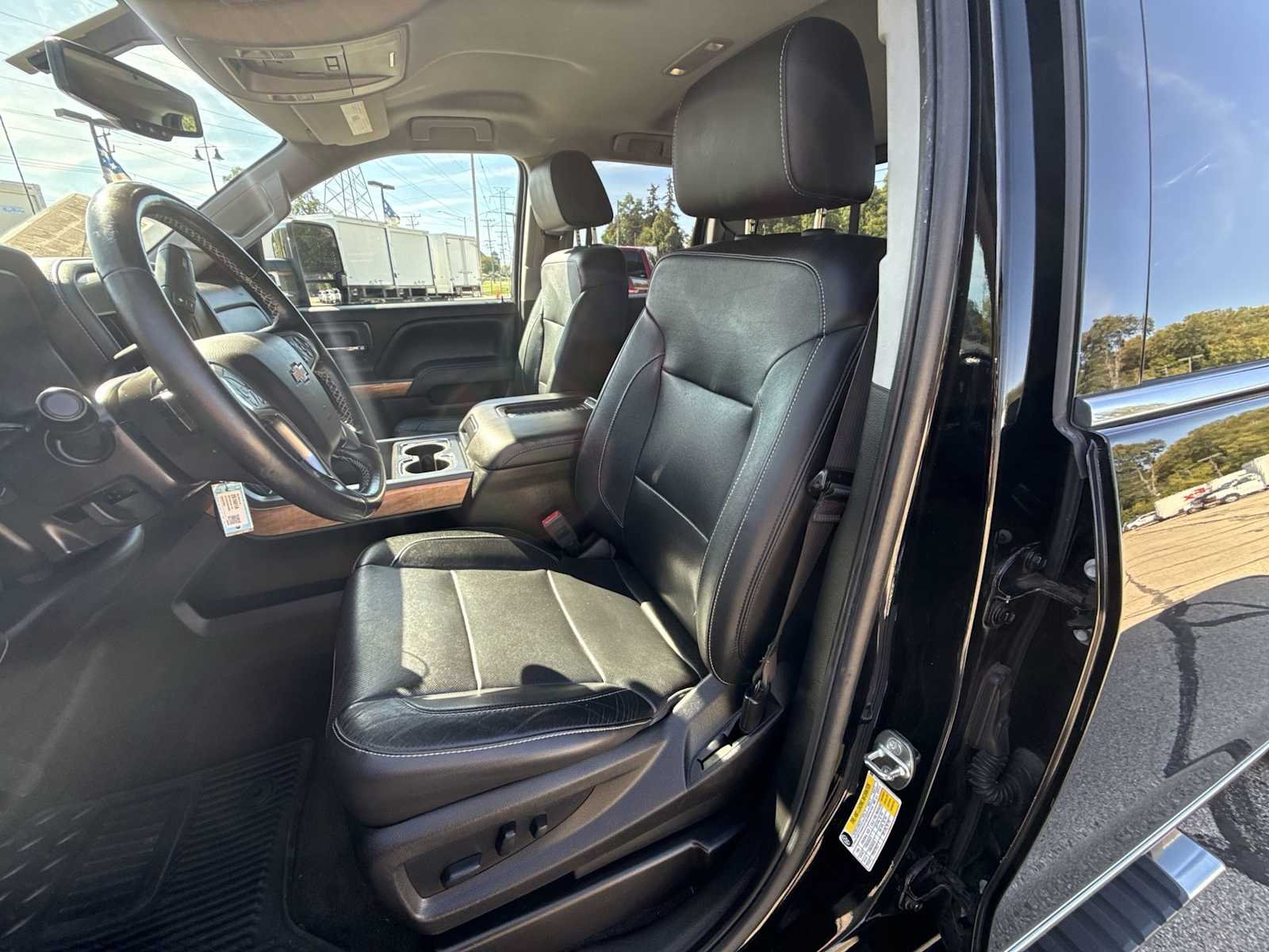 Certified Used 2018 BLACK Chevrolet LTZ image 17