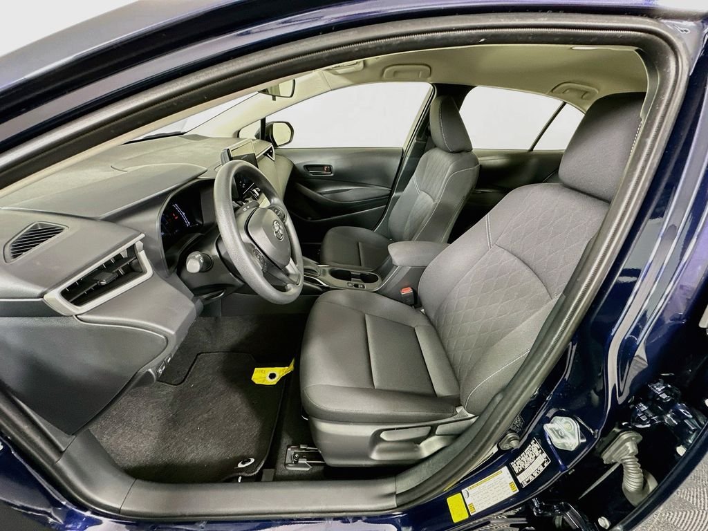 Used 2026  Toyota LE image 21