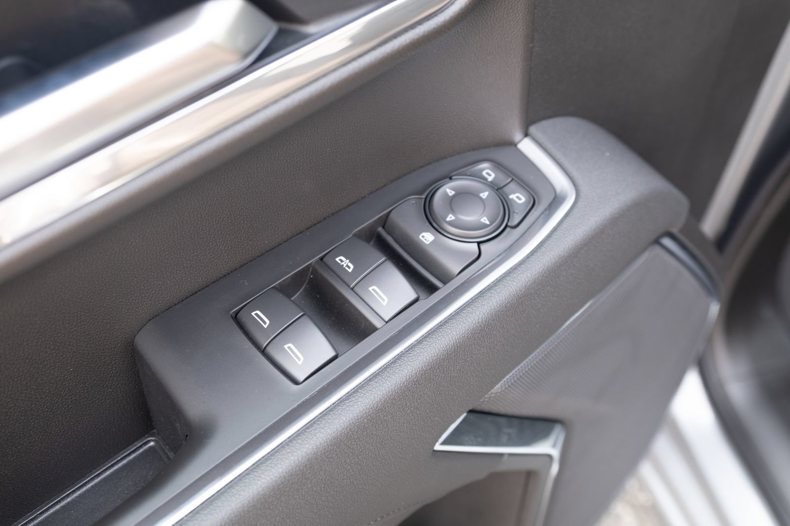 2026 Chevrolet Silverado 1500 LT - Photo 12