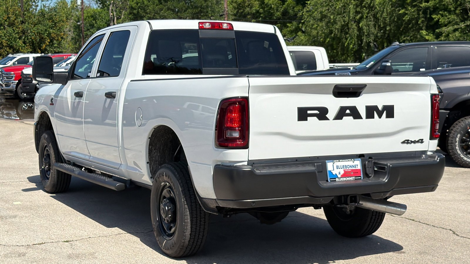 New 2026 Bright White Clear-Coat Exterior Paint RAM Tradesman image 7