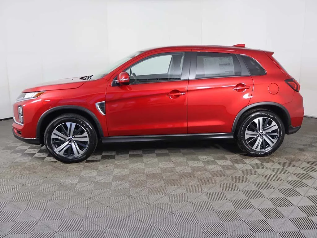 2025 Mitsubishi Outlander Sport SE - Photo 15