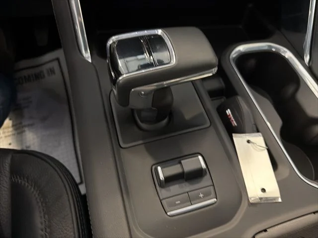 Used 2025 Blue GMC Denali image 31