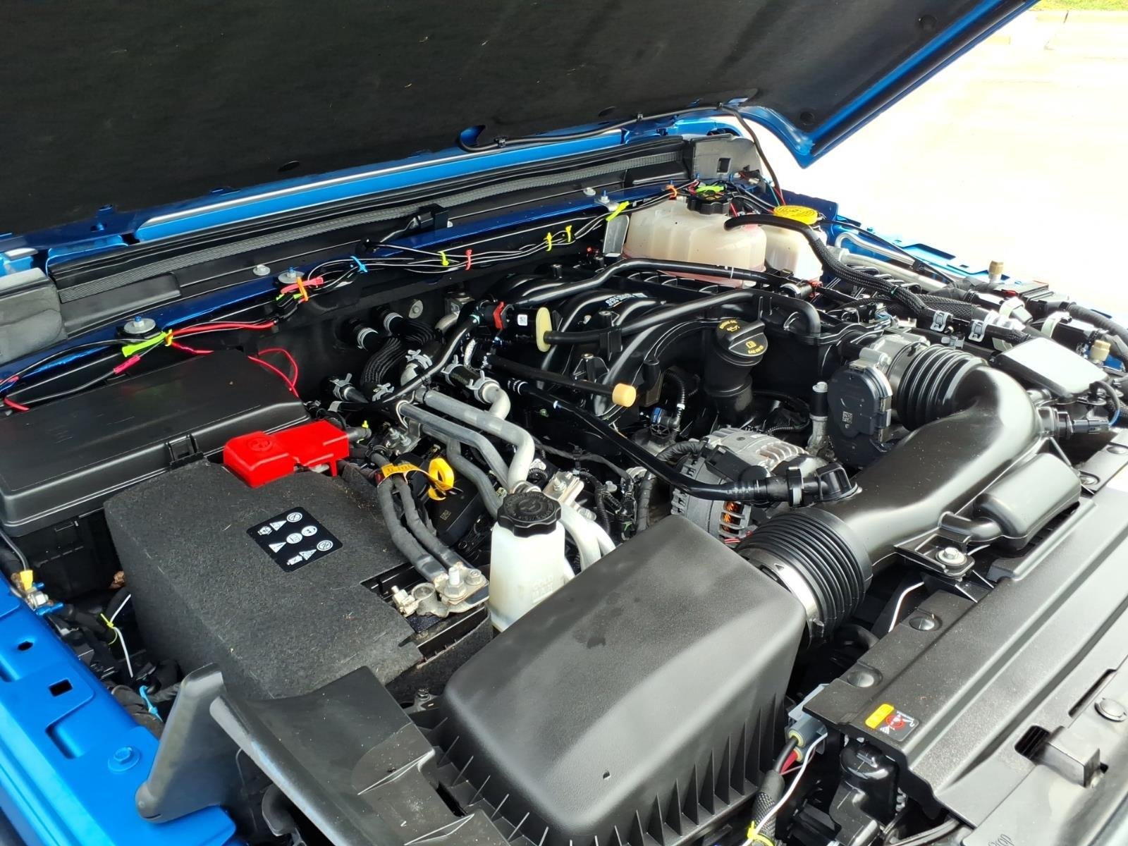 Used 2023 Hydro Blue Pearlcoat Jeep Sport image 32
