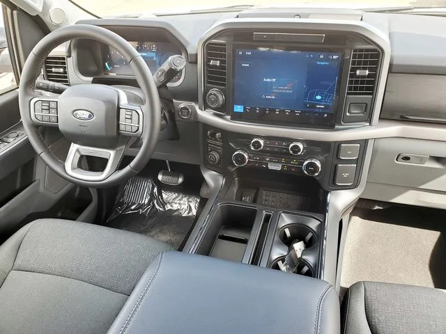2025 Ford F-150 XLT - Photo 34
