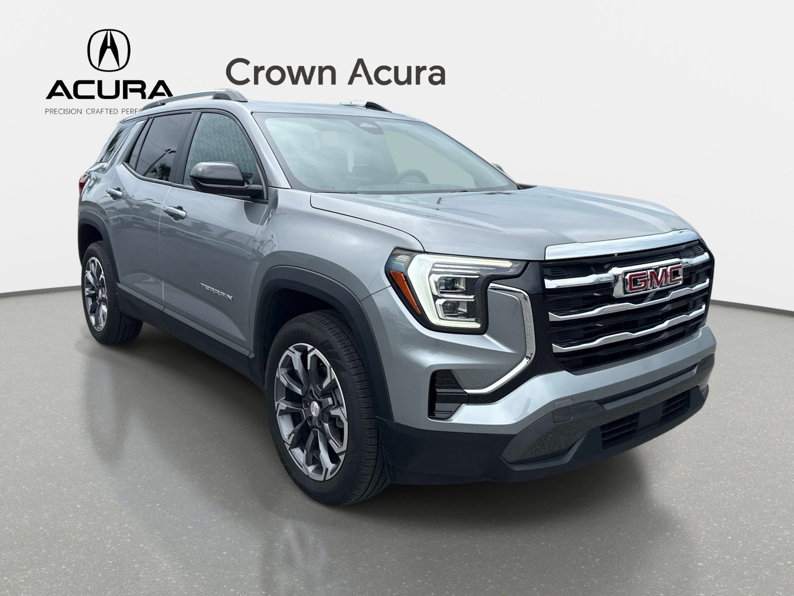 Used 2025 Sterling Metallic GMC AWD Elevation image 6