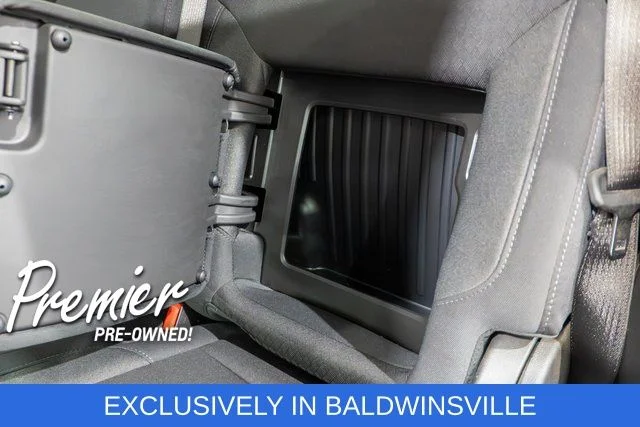 Used 2024 White GMC Elevation image 11
