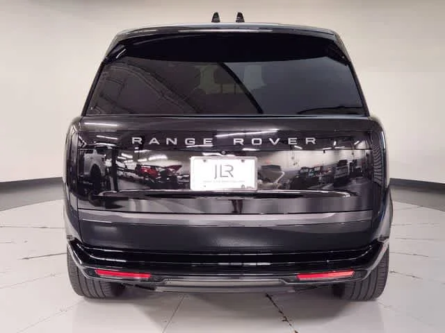 Used 2025 Santorini Black Metallic Land Rover Autobiography image 18