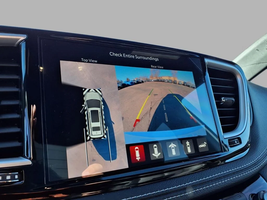 2026 Chrysler Pacifica Select - Photo 6