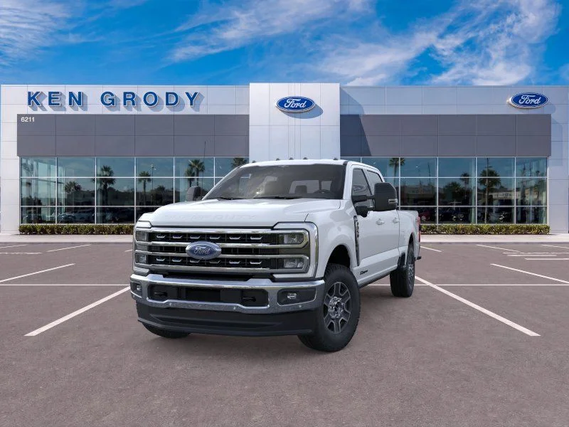 New 2026 Oxford White Ford Lariat image 3
