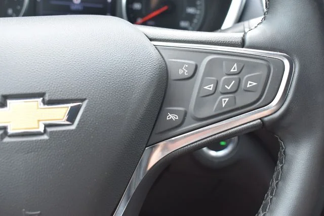Used 2024 White Chevrolet LT image 21