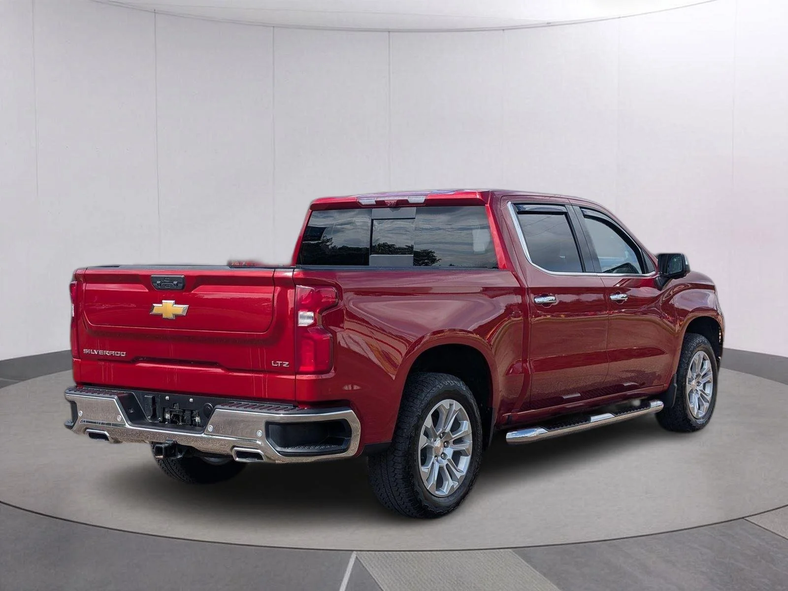 Used 2025 Radiant Red Tintcoat Chevrolet LTZ image 7