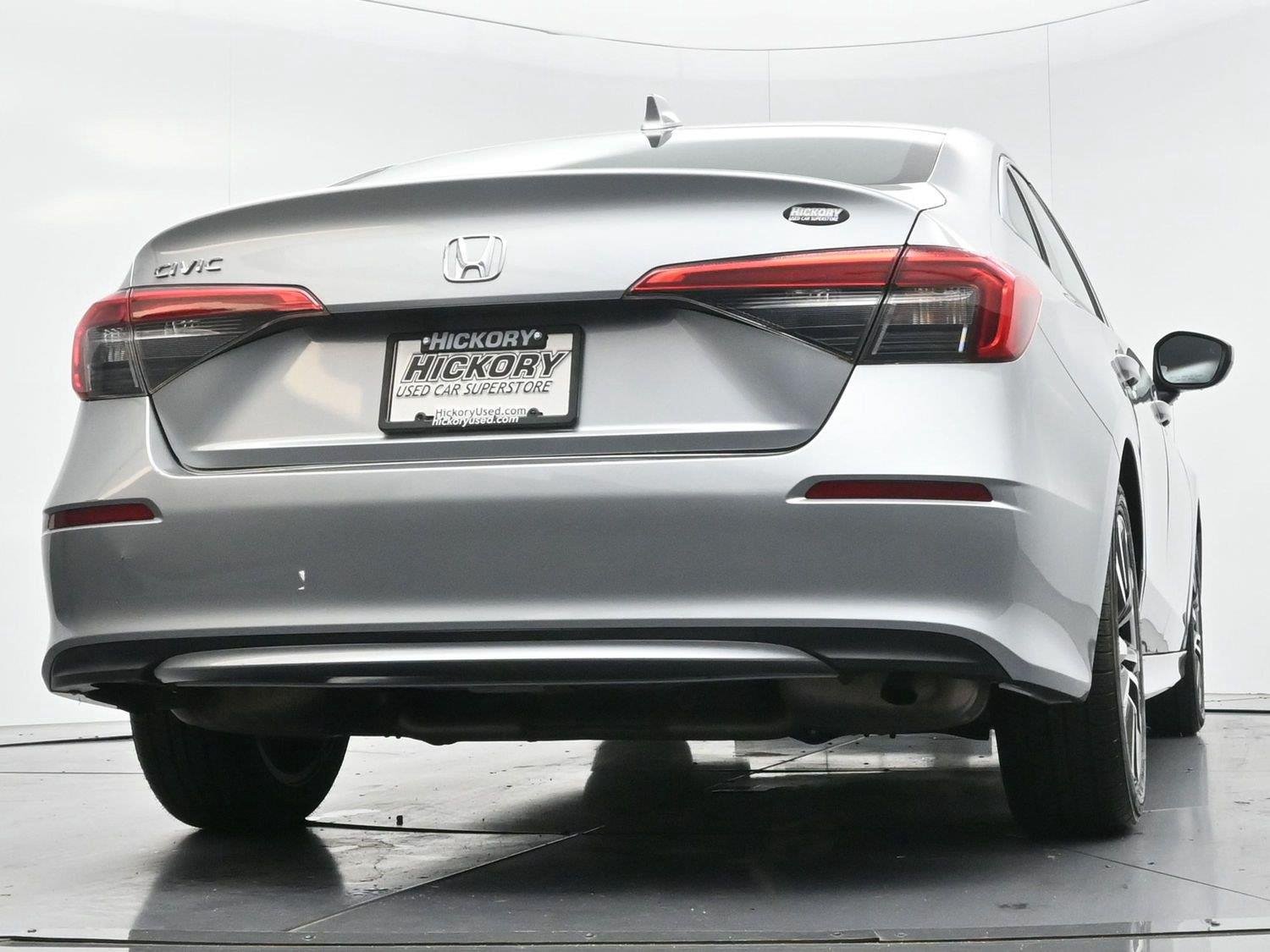 Used 2023 Lunar Silver Metallic Honda EX image 46