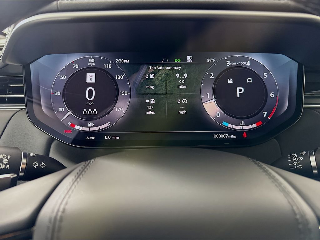 New 2026 Borasco Grey Land Rover Dynamic SE image 33