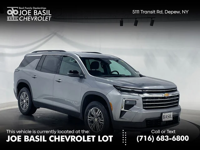 2025 Chevrolet Traverse LT