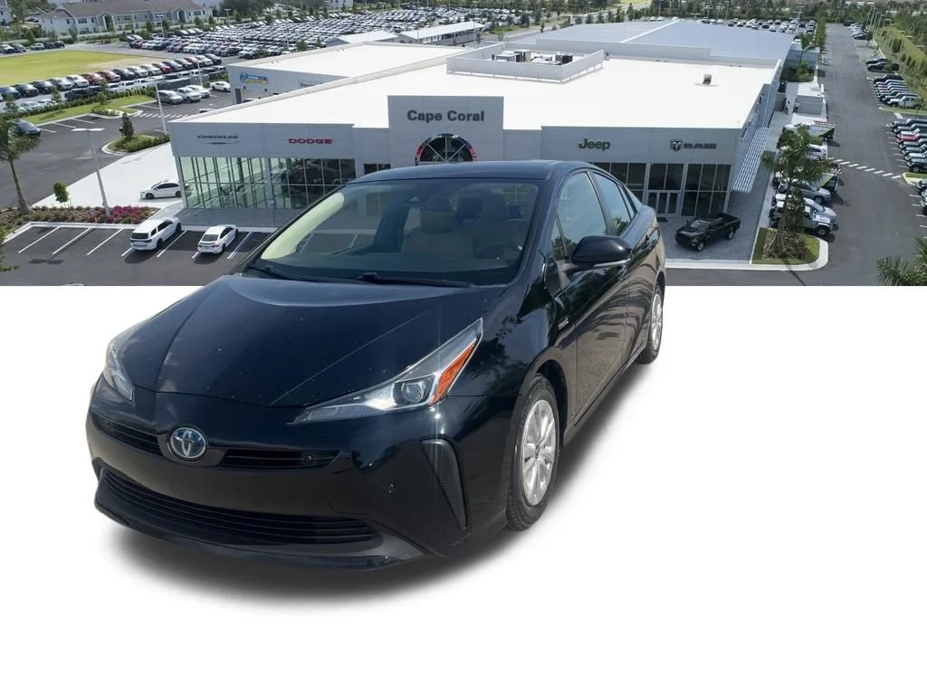 Used 2021 Black Toyota LE image 3
