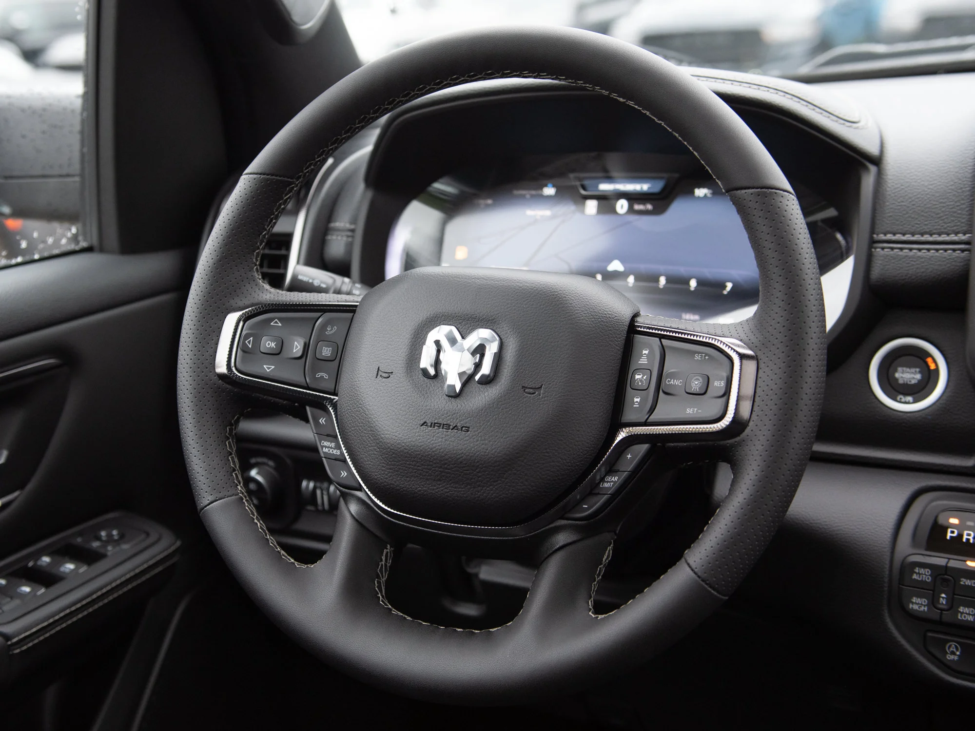 New 2026 Black RAM Sport* Crew Cab 4x4, Panoramic Sunroof, Heated Seats/Wheel, Nav image 15