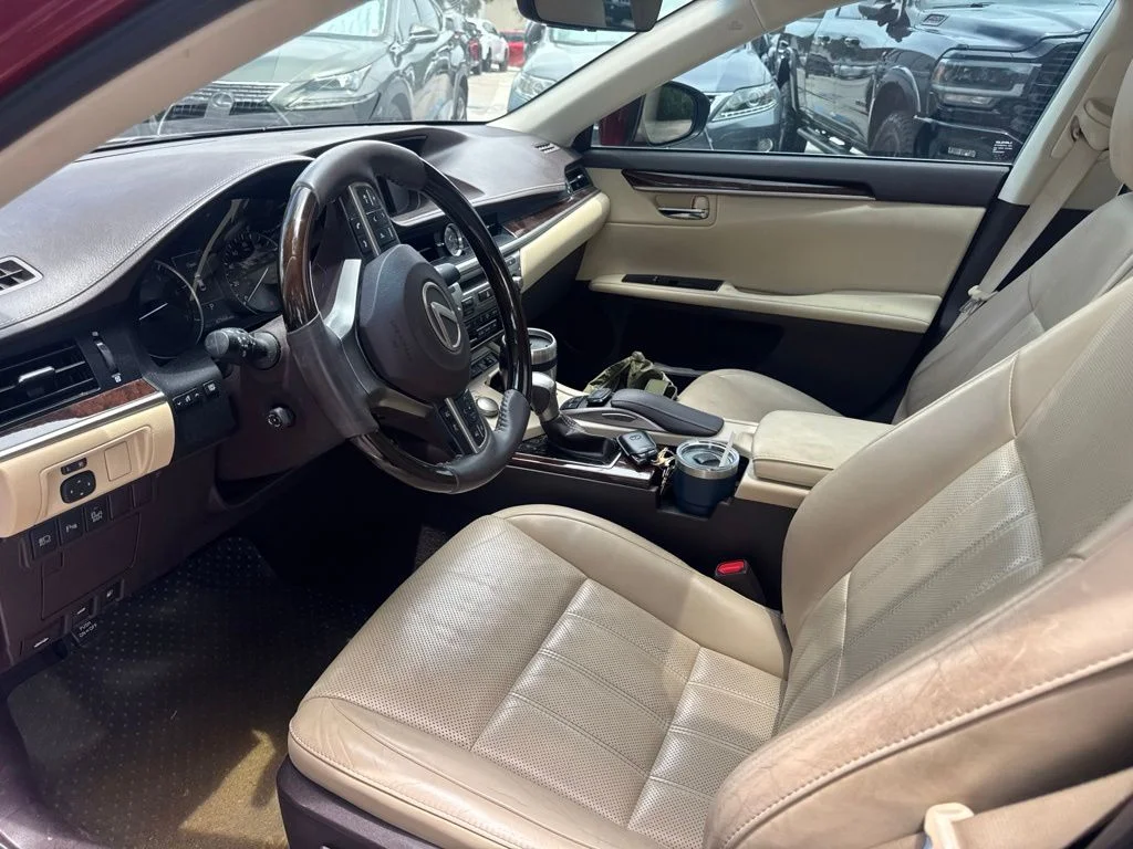 Used 2017 Red Lexus 350 image 14
