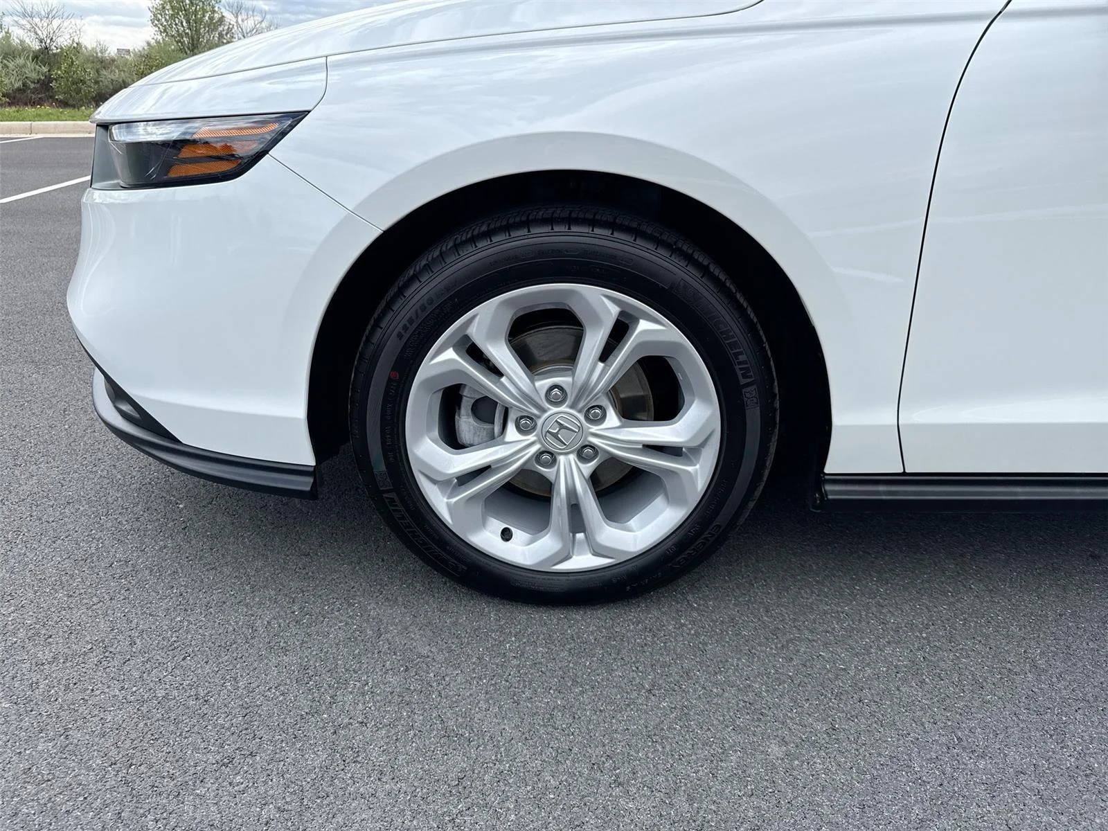 2025 Honda Accord LX - Photo 10