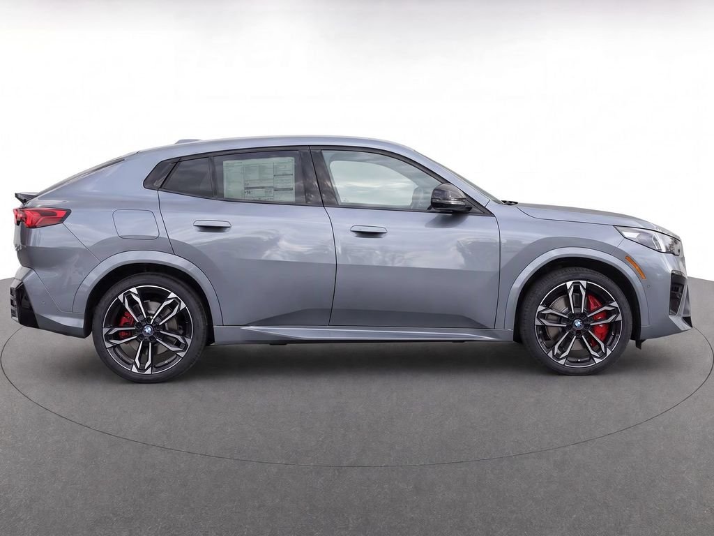 New 2026 Skyscraper Grey Metallic BMW xDrive28i image 7