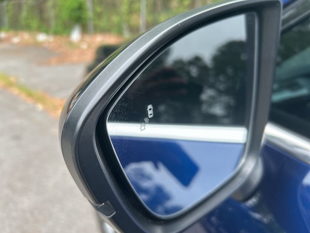 2023 Nissan Pathfinder SV - Photo 11