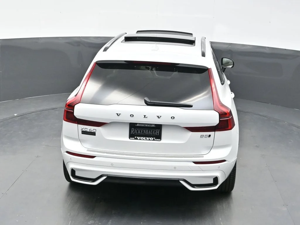 Used 2026 Crystal White Volvo Ultra image 36