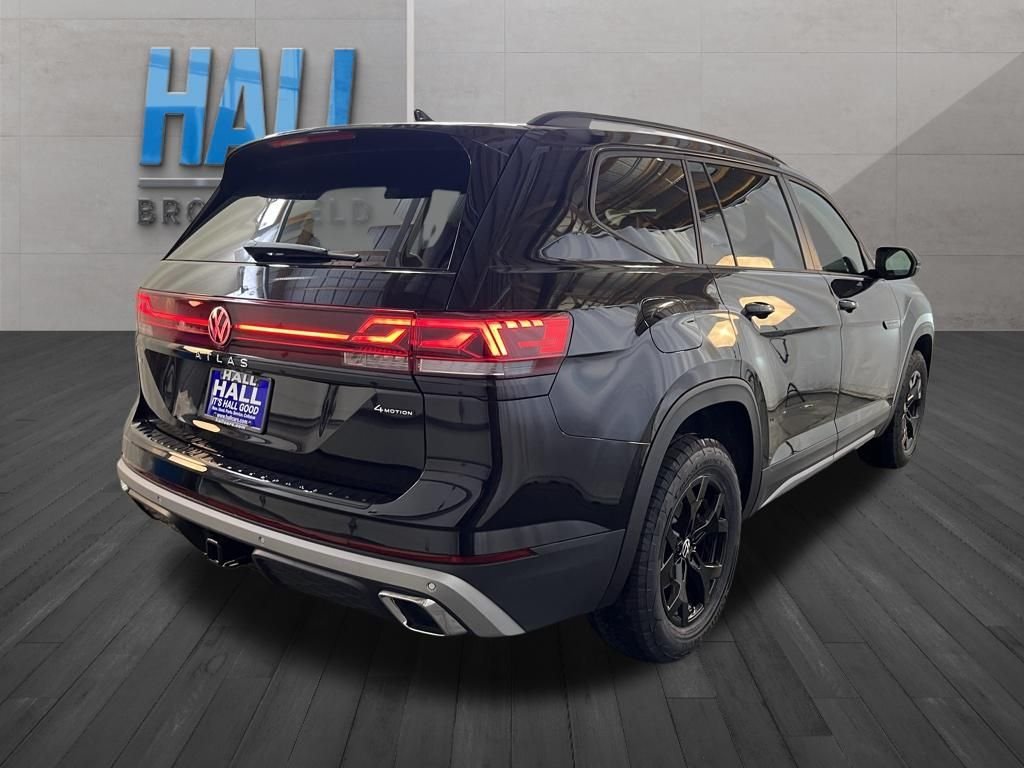 New 2026 Black Volkswagen 2.0T Peak Edition image 5
