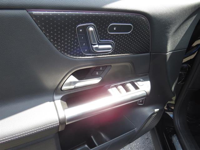 Used 2026 BLK Mercedes-Benz GLA 250 4MATIC® image 9