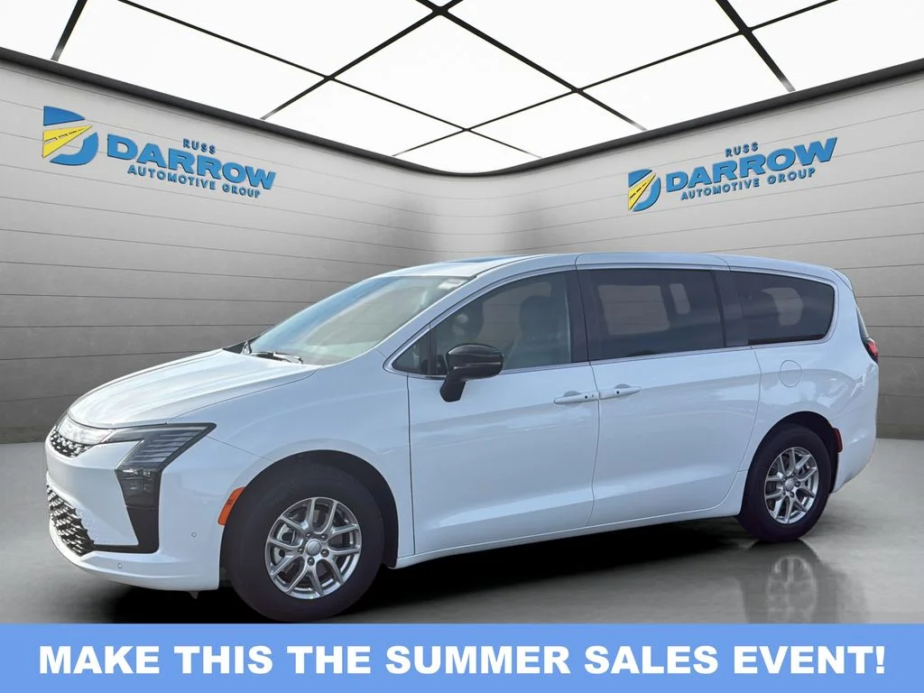 2027 Chrysler Pacifica Select's photo