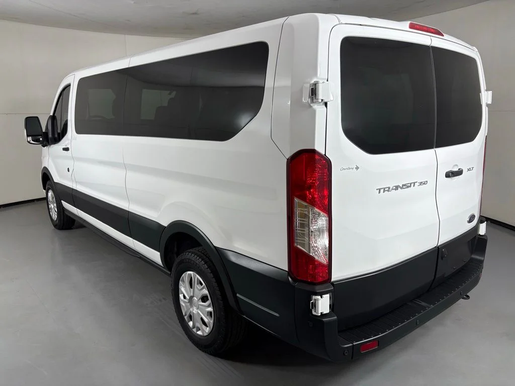 Used 2023 White Ford XLT image 6